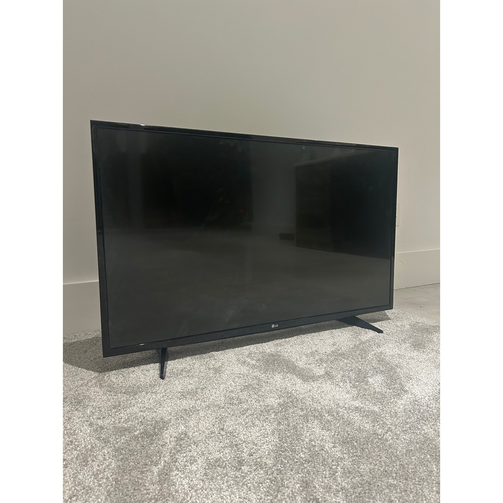 43 Inch LG Smart LED TV with Remote and Stand Black